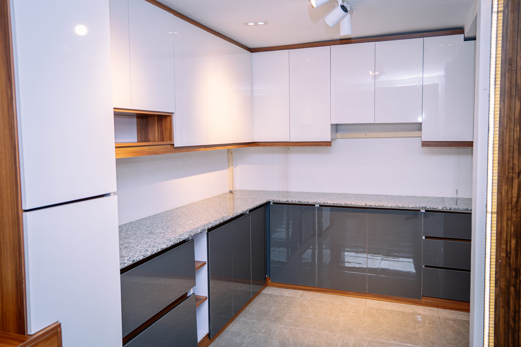 Fassilo custom kitchen cabinetry